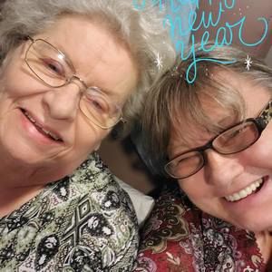 Meet your Posher, Debra